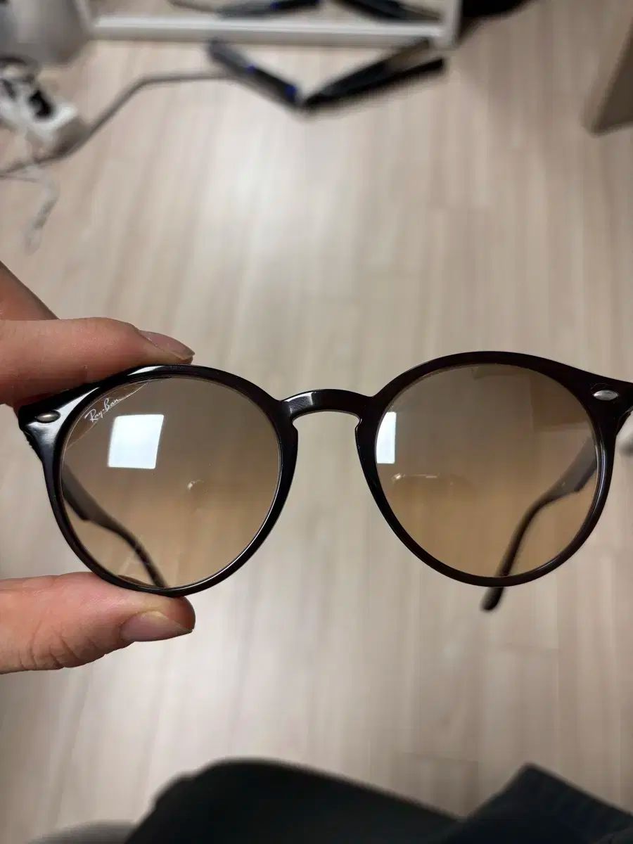 Ray-Ban レイバン サングラス rb2180f ブラウン レンズ MERCADOAVALIA_COM_BR