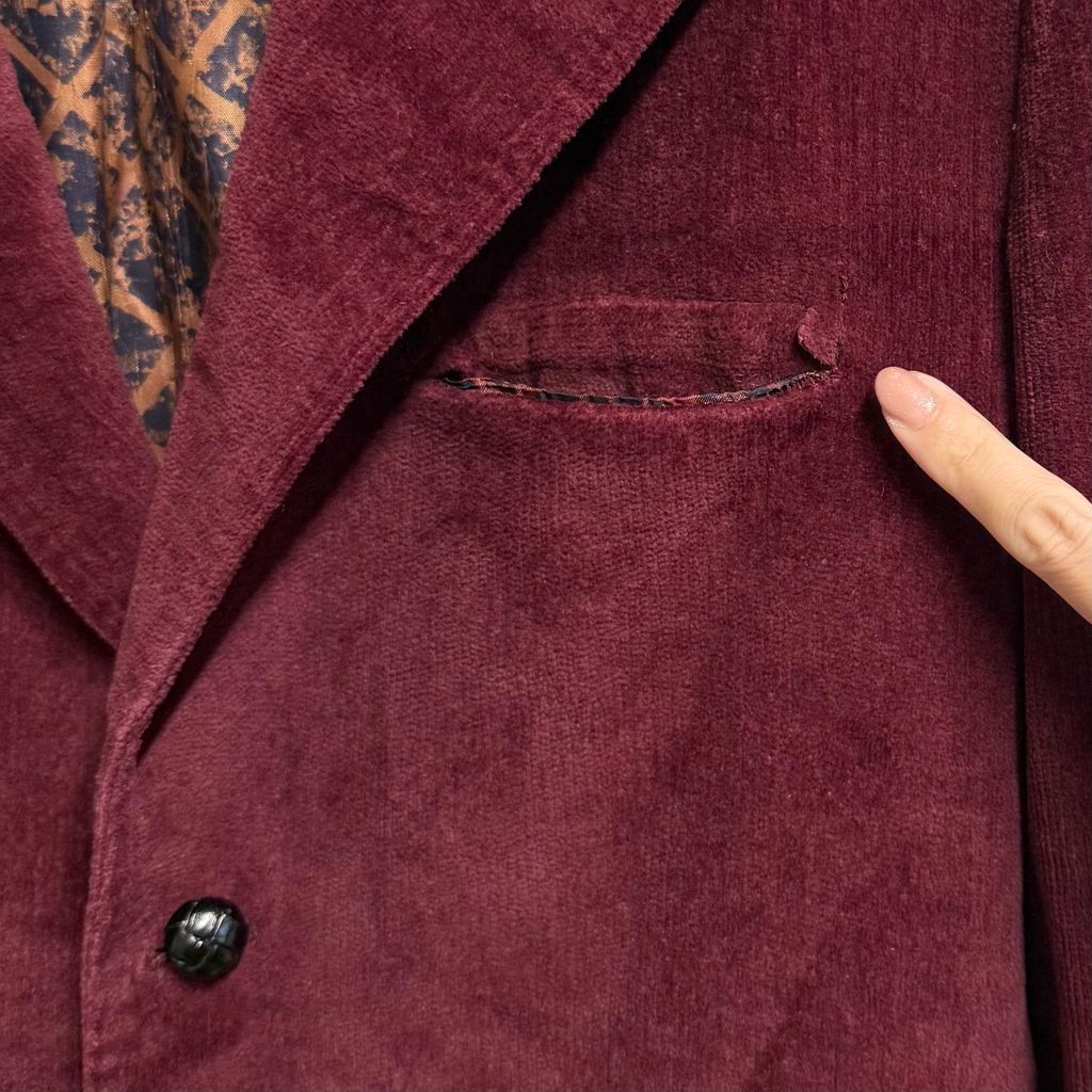テーラードジャケット　コーデュロイ　ワインレッド　赤茶色　カジュアル　Y2K ジャケットHOTTEYGIRLワインレッドコーデュロイ テーラードジャケット