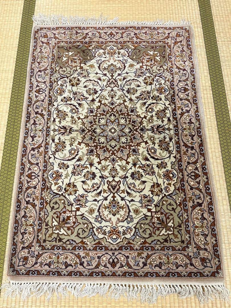 イスファハン産シルクウールペルシャ絨毯 81万ノット 東ゆ0707