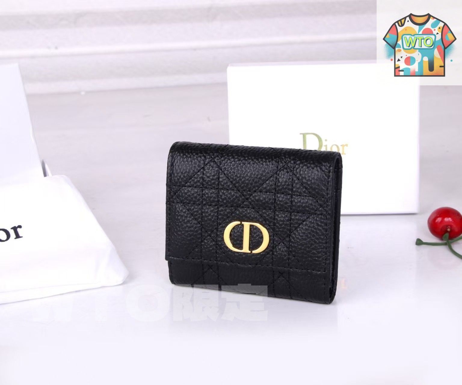 Dior財布　新品未使用❣️❣️❣️本日削除‼️ 新品未使用 DIOR財布[本日特価|新品未使用品] - メルカリ