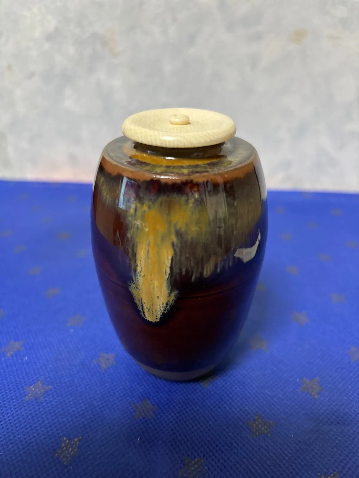 鬼丸雪山　高取焼き茶入れ 鬼丸雪山 高取焼き 茶入れ