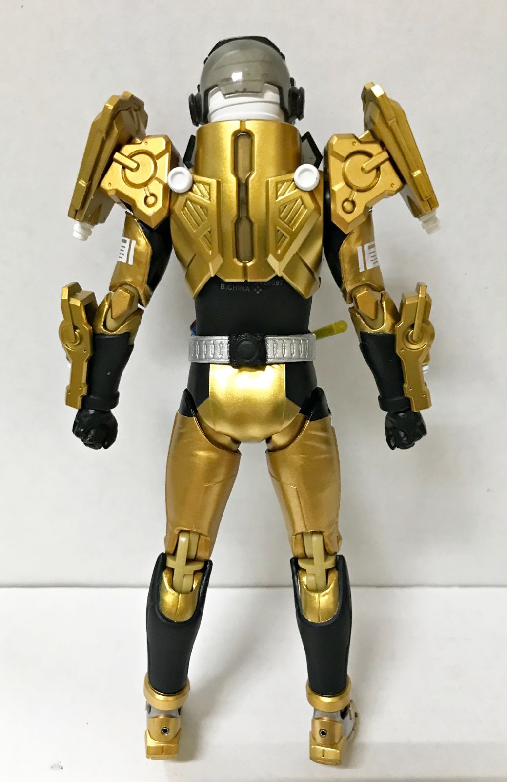 激戦！ 激昂！ 激震！ に「仮面ライダーグリス S.H.Figuarts 仮面