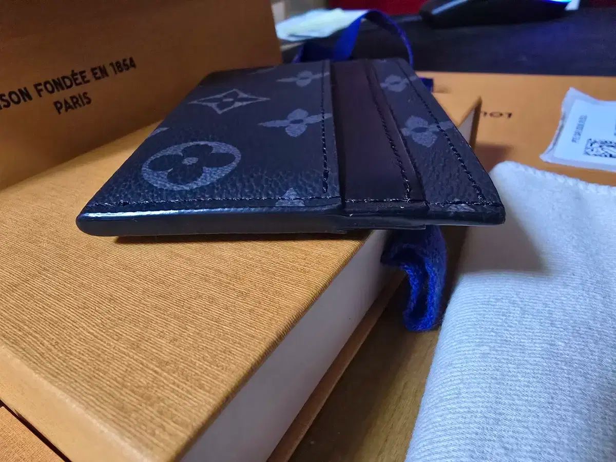 Vuitton ルイヴィトン