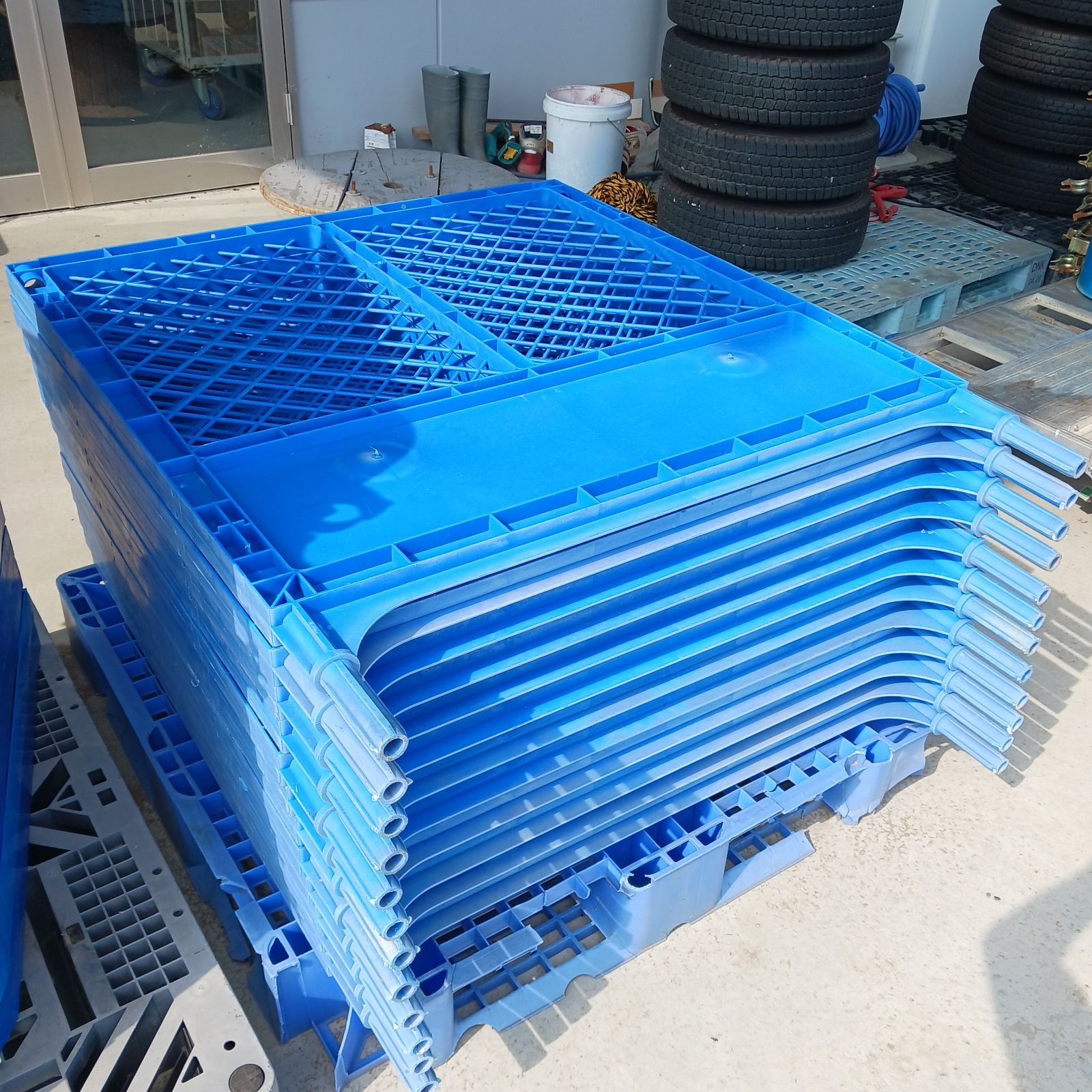 引取 プラスチックフェンス W1000ﾐﾘ×H1200ﾐﾘ 22枚 HRDEVELOPMENT_JP