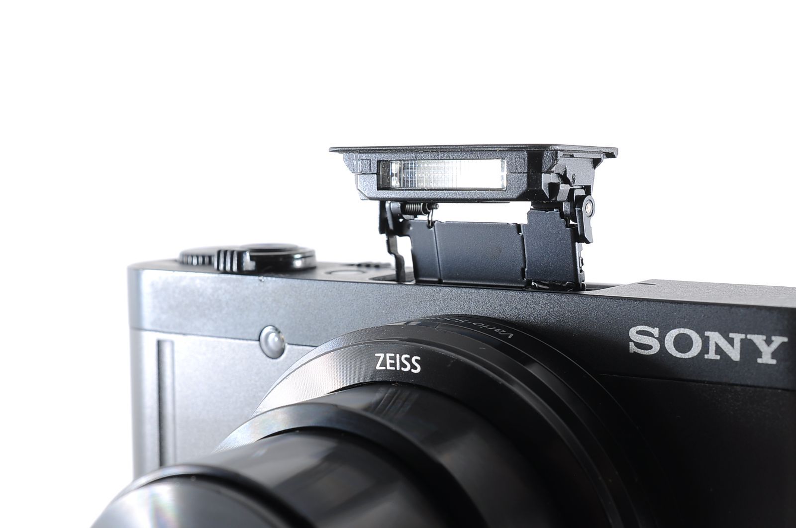 500 高倍率ズーム搭載