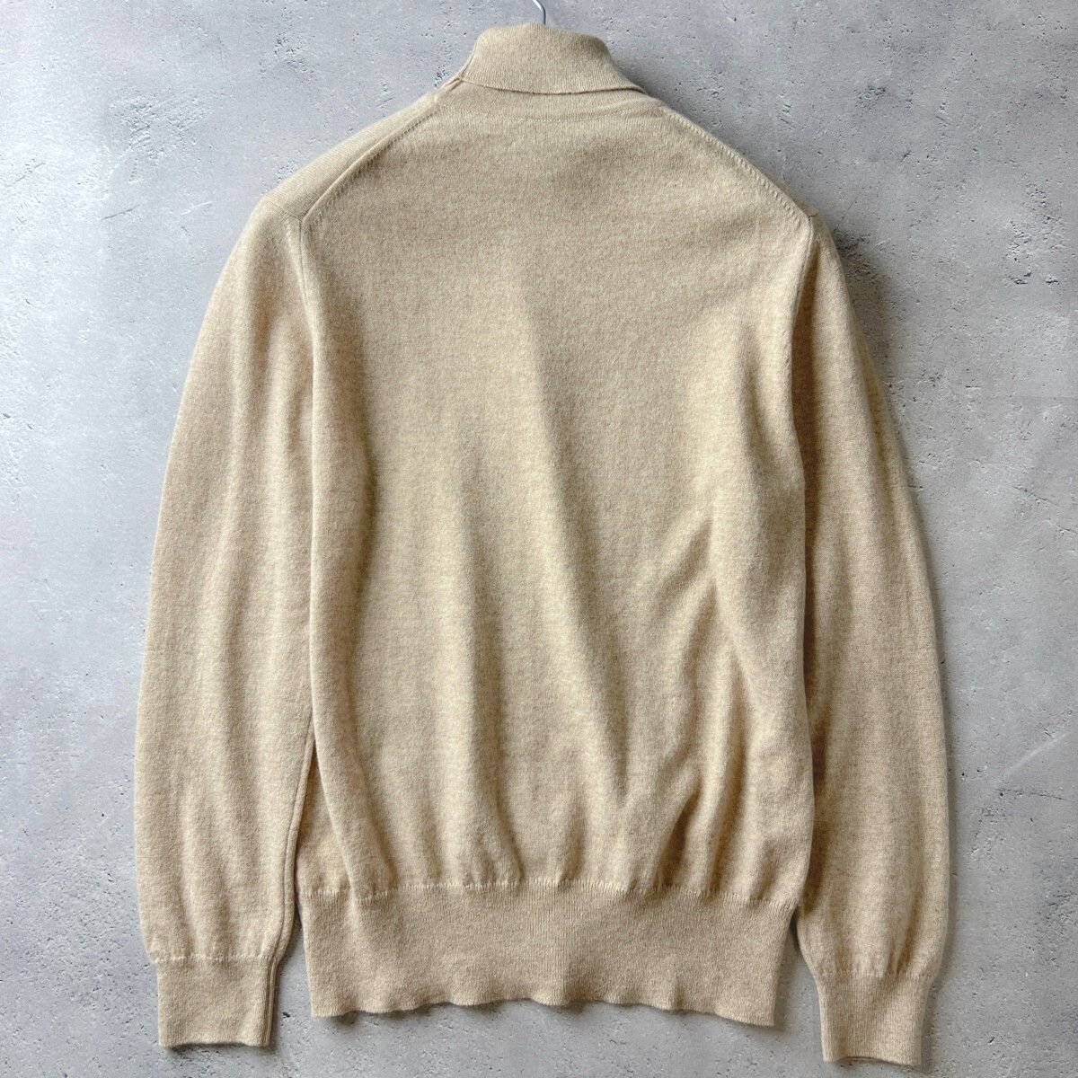 ジョンストンズ オブ エルガン ニット タートルネック カシミヤ 100％