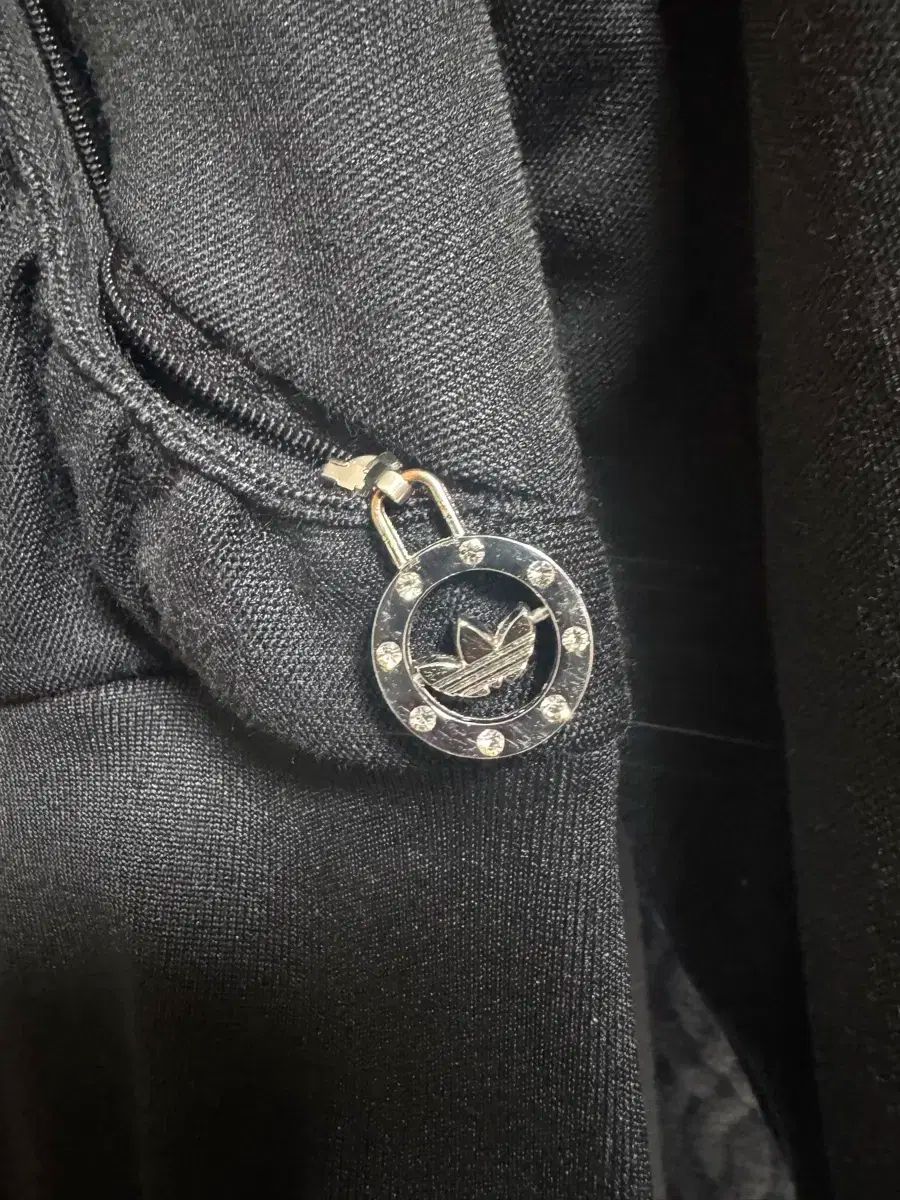 adidas アディダス キュービック ジャージ トラックトップス