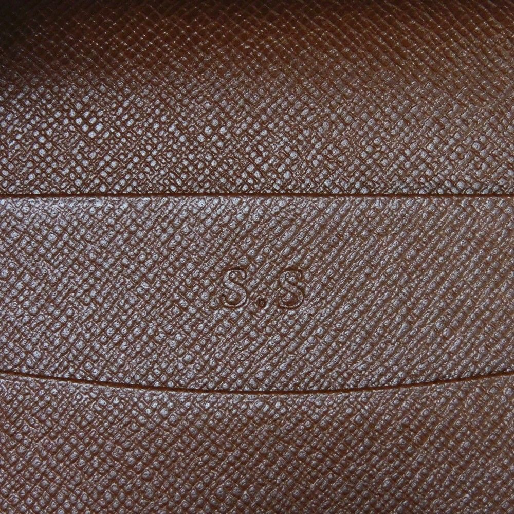 レフィル モノグラム