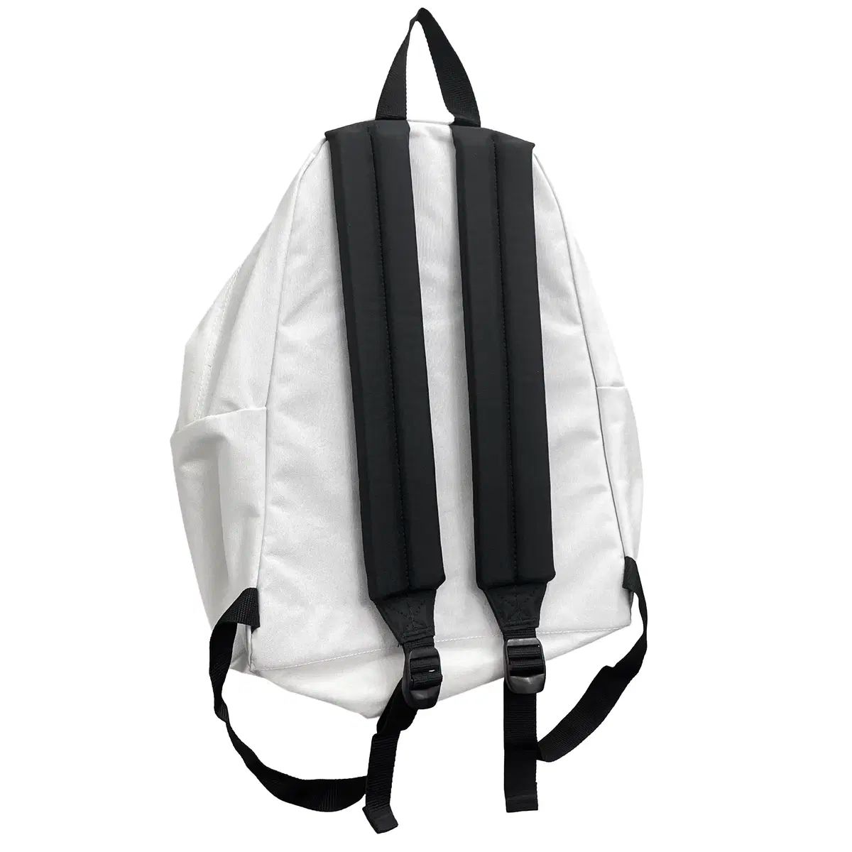 新品未使用　Chesty × EASTPAK コラボバックパック EASTPAK(イーストパック) x チェスティ （ Eastpak Chesty