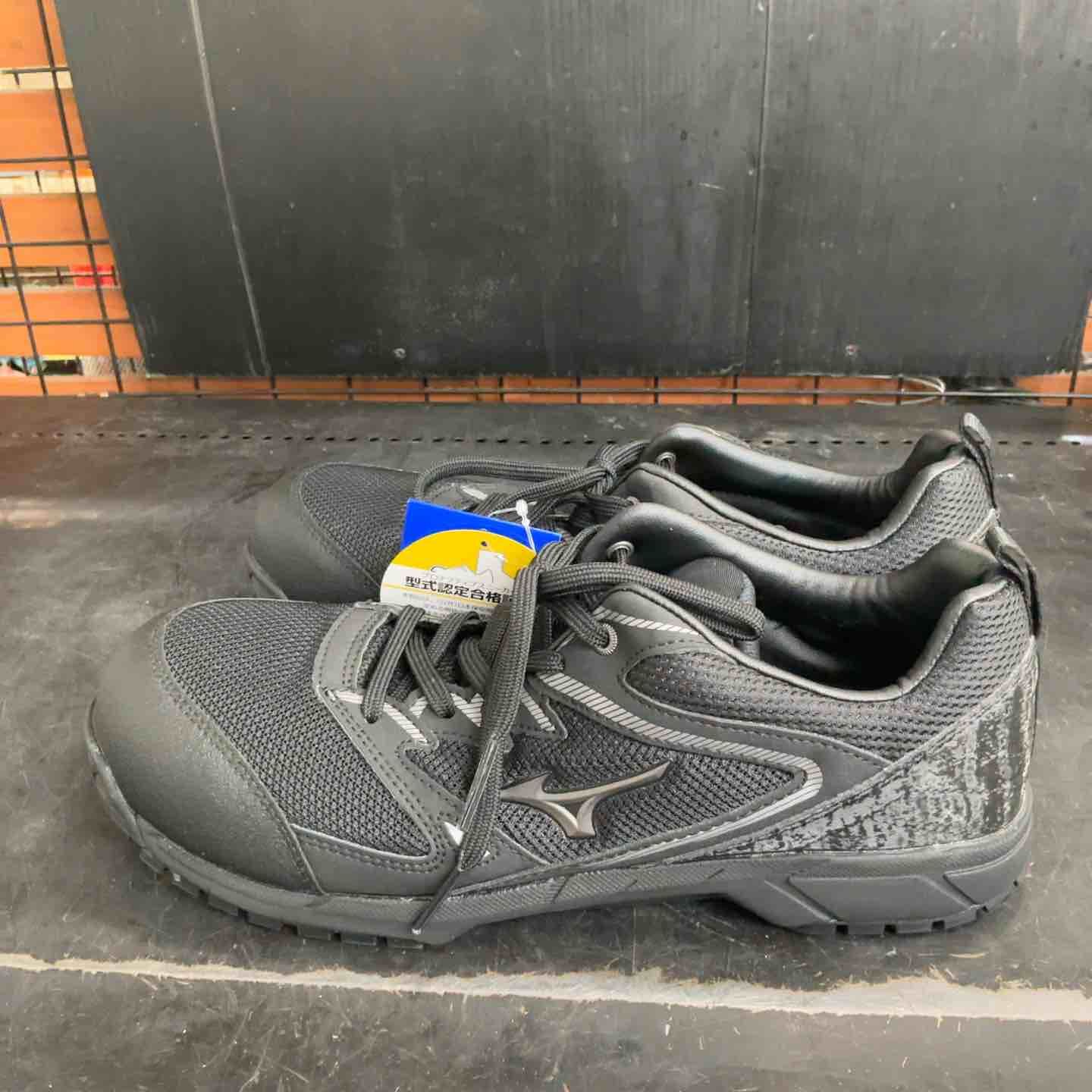 ミズノ] 安全靴 オールマイティ VS 軽量 紐 メッシュ JSAA・普通作業用