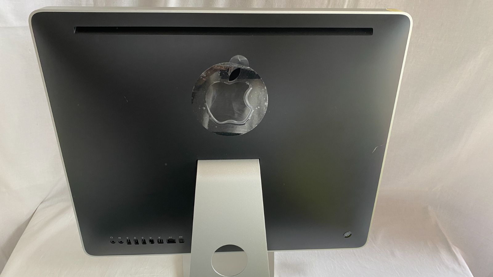 iMac (20インチ, Mid 2007) 本体 ⭐️大盤振る舞いのオマケ付き！ Apple iMac 20-inch 2.0GHz Core 2 Duo (Mid 2007) MA876LL/A 2