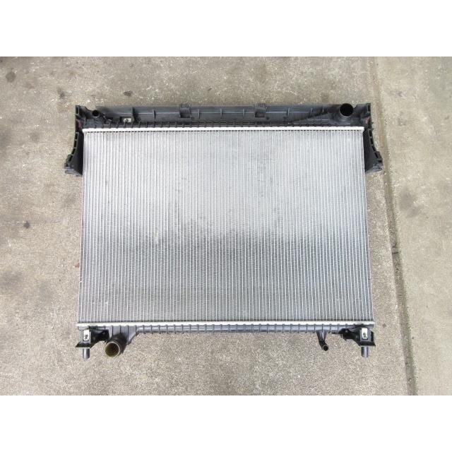 2018年 レンジローバーヴェラール CBA-LY3VA ラジエーター テストOK 33928km HK83-8005-AB 188099 4549