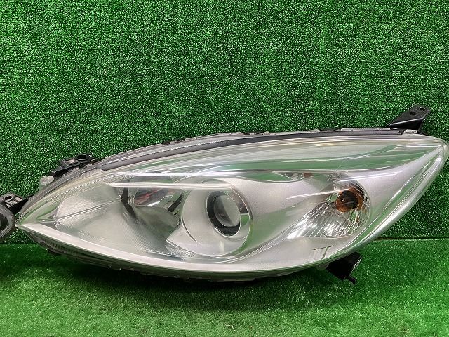 マツダ CWEAW プレマシー ヘッドライト 左右 ハロゲン P9562 ウ