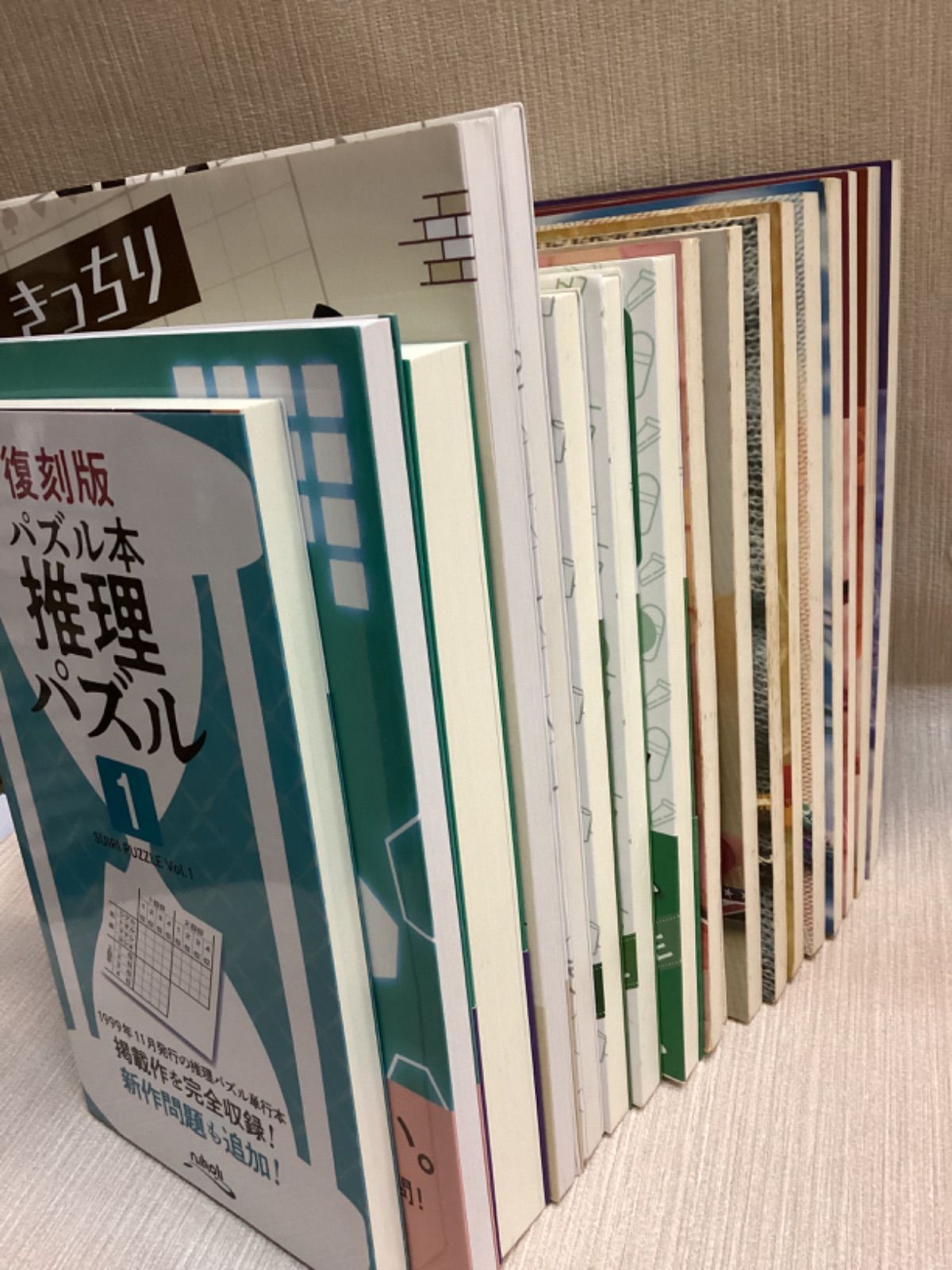 ニコリ