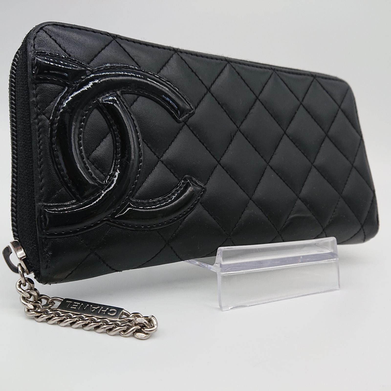 CHANEL シャネルカンボンラインラウンドファスナーベージュ×ブラック