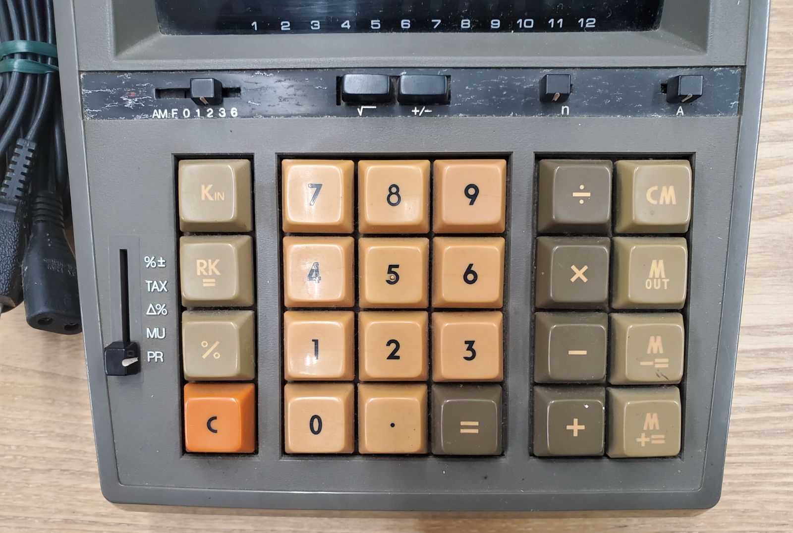 OMRON オムロンTYPE.1217 レトロ電卓 稼働品 - メルカリ