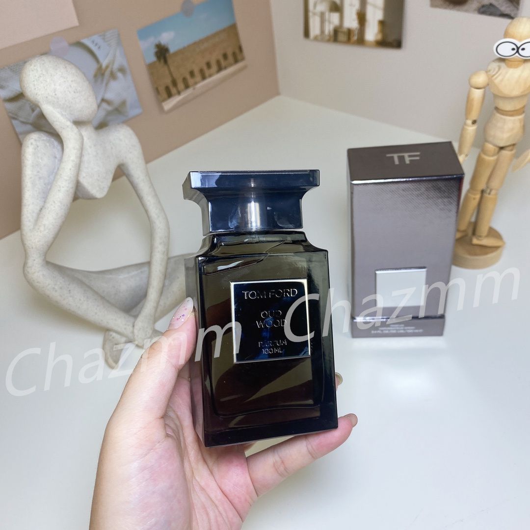 新品未使用 TOM FORD Oud Wood 香水 100ml - メルカリ