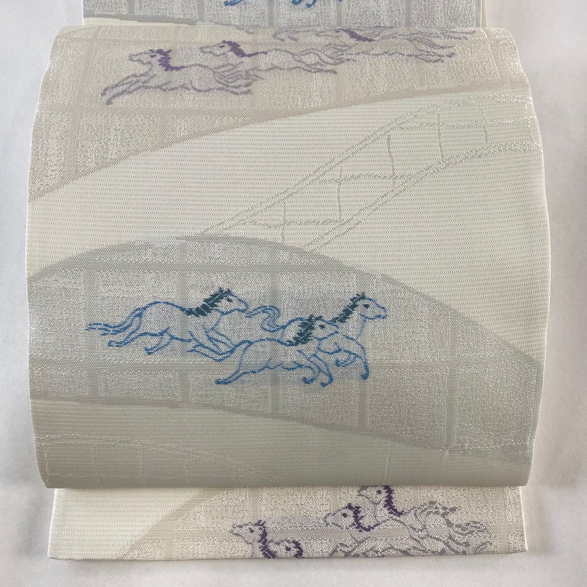 袋帯 名品 夏帯 馬 格子 刺繍 灰白 六通 正絹