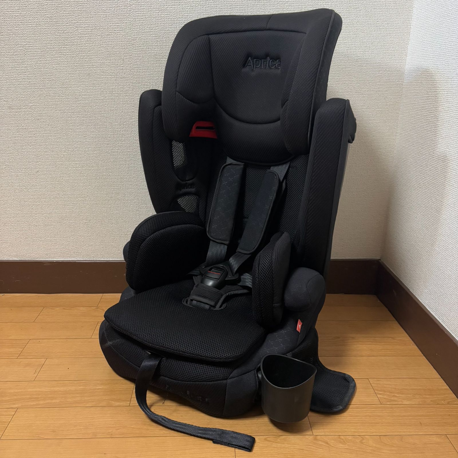アップリカ エアグルーヴプラス Aprica アップリカ ジュニアシート