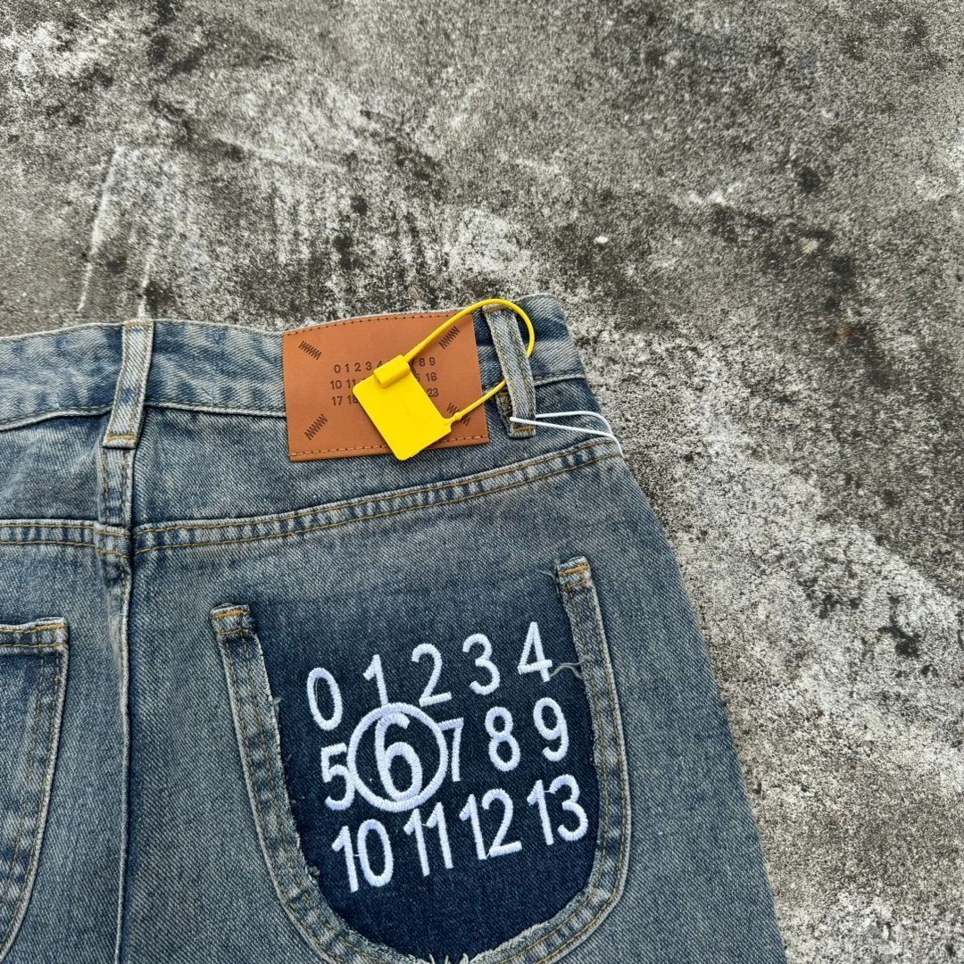 今日特価】Maison Margiela MM6 ポケット刺繍ジーンズ - メルカリ