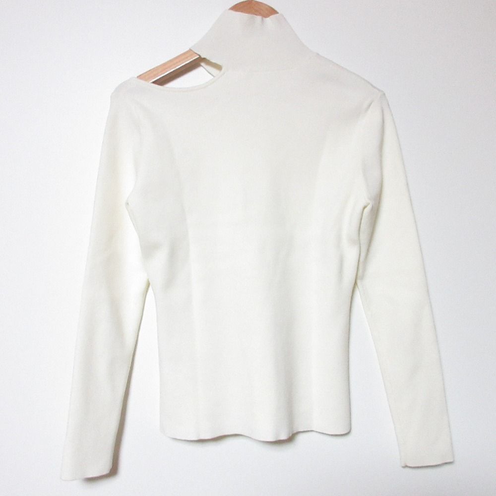 美品 Cygne シーニュ elle ワンショルダーオープンニット CY2422-03-059 サイズF ホワイト レディース 古着 中古 美品 Cygne シーニュ elle ワンショルダーオープンニット CY2422