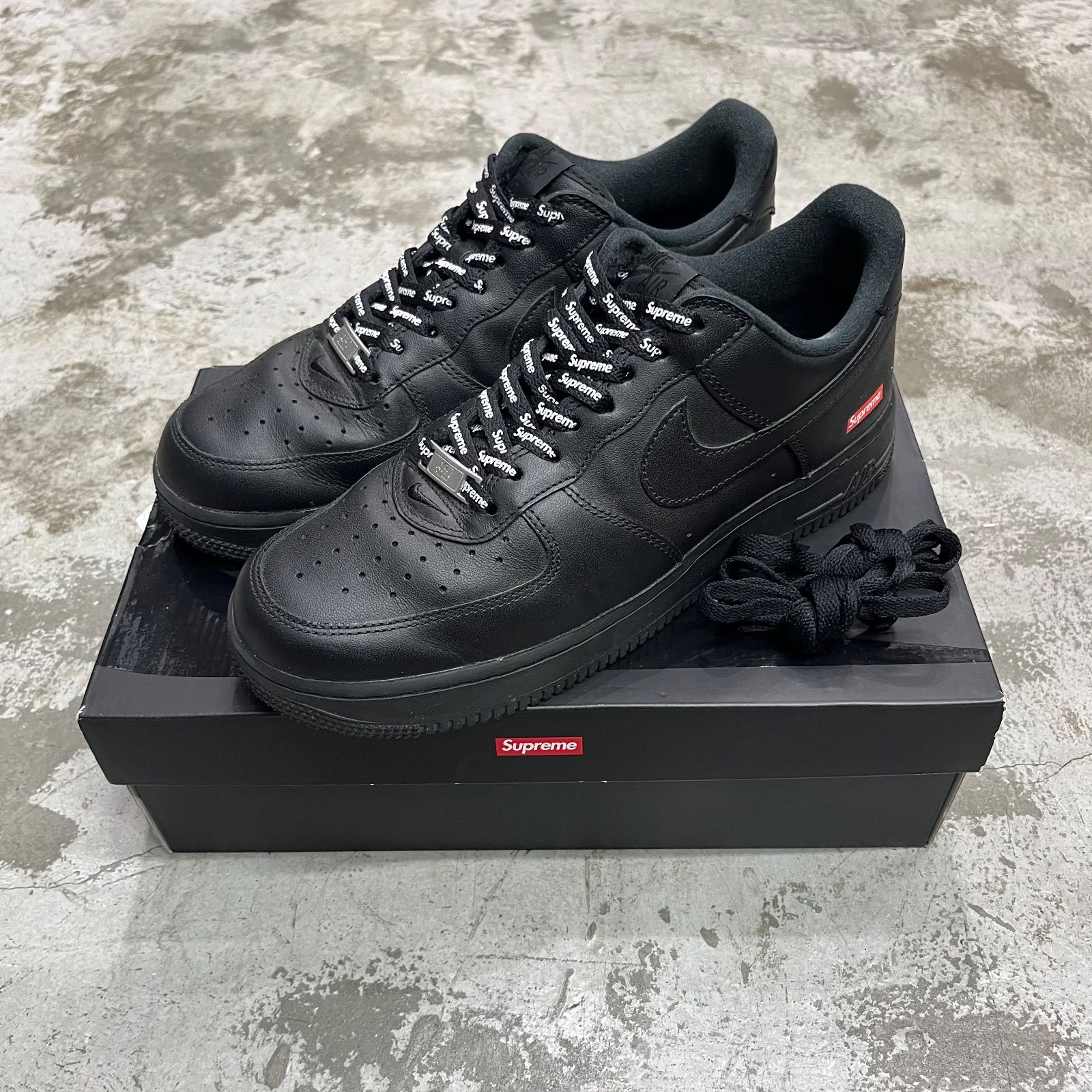Supreme Nike Air Force 1 Low コラボ エアフォース スニーカー ナイキ 