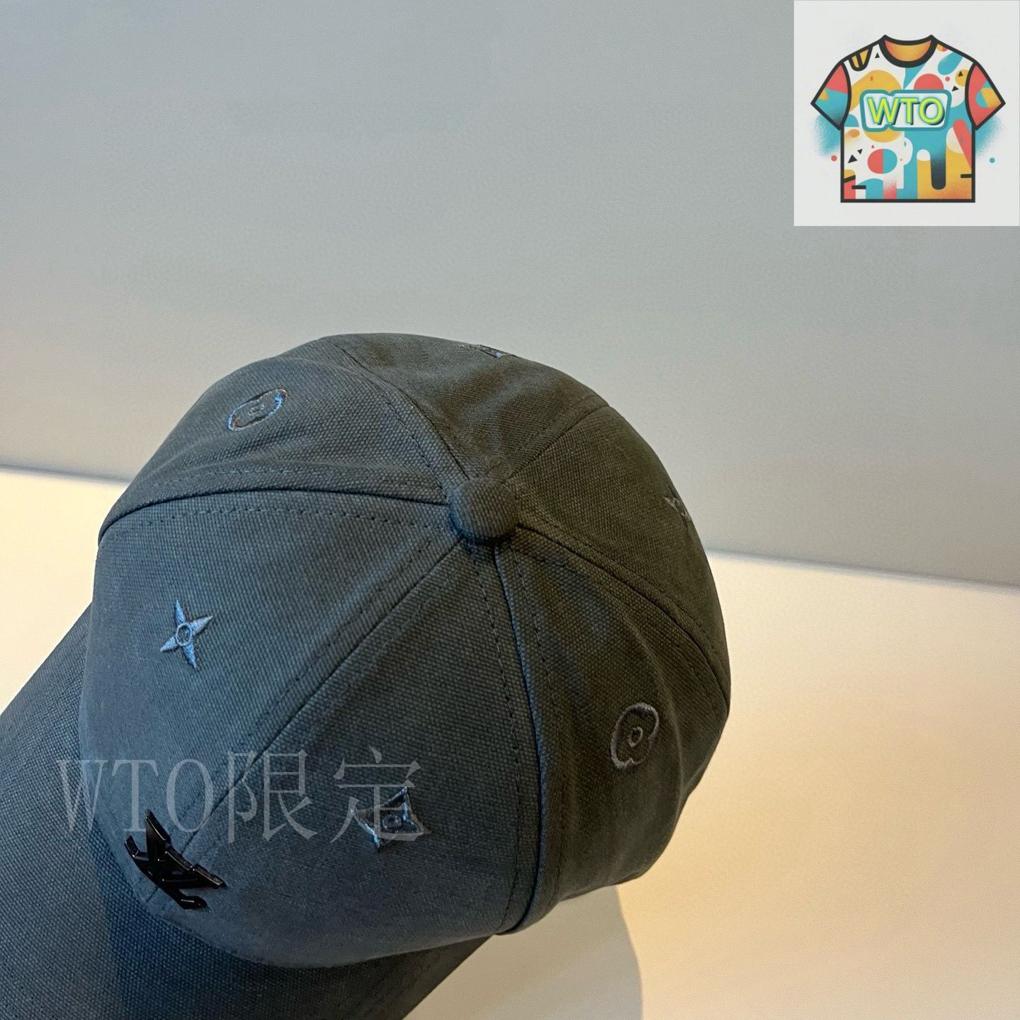 【最終値下げ】LOUIS VUITTON ロゴ ベースボールキャップ Louis Vuitton ネイビー ベースボールキャップ - メルカリ