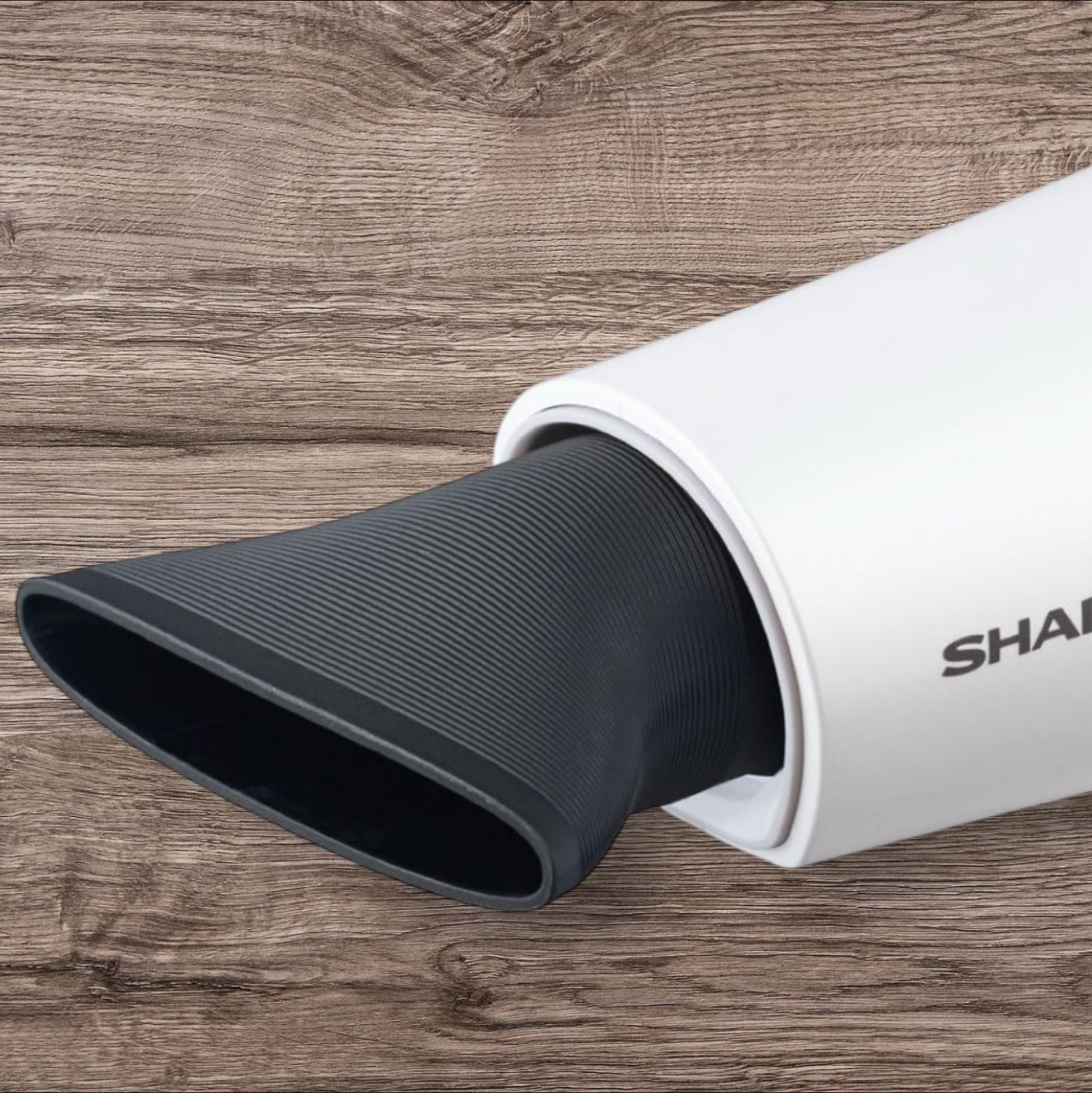 新品シャーププラズマクラスタードライヤー IB-RP7-W ホワイト 速乾 美