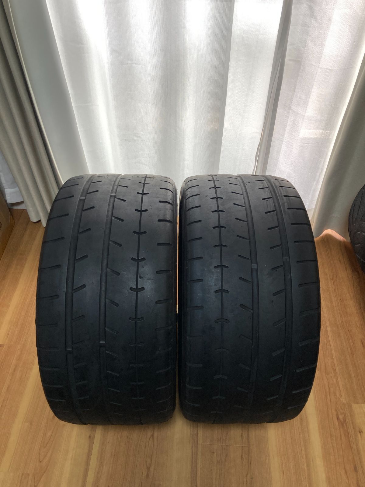 49週製 2本セット ADVAN A052 アドバン YOKOHAMA ヨコハマ 275 40R18 ハイグリップタイヤ 室内保管