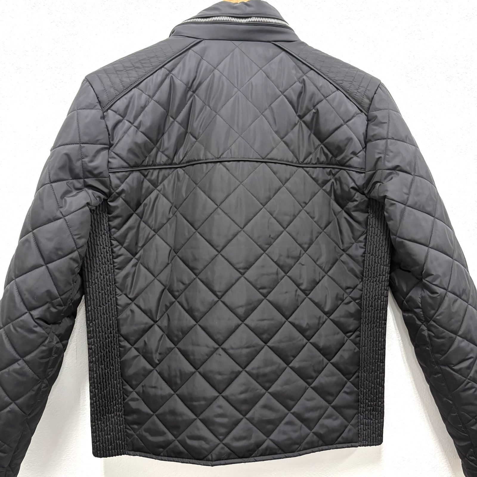 美品】 PRADA プラダ ナイロン キルティング ダウンジャケット 美品】 PRADA プラダ ナイロン キルティング ダウンジャケット