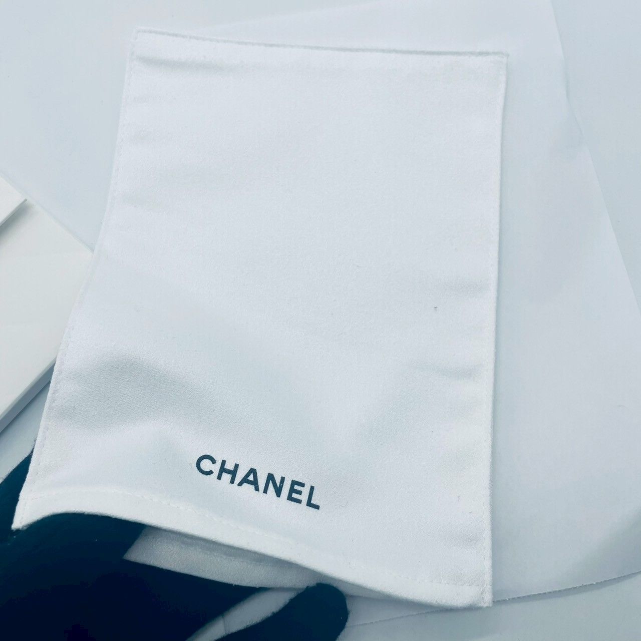 CHANEL シャネル 空箱2箱,ショッパー2枚 ほかおまけ付🌟 - メルカリ