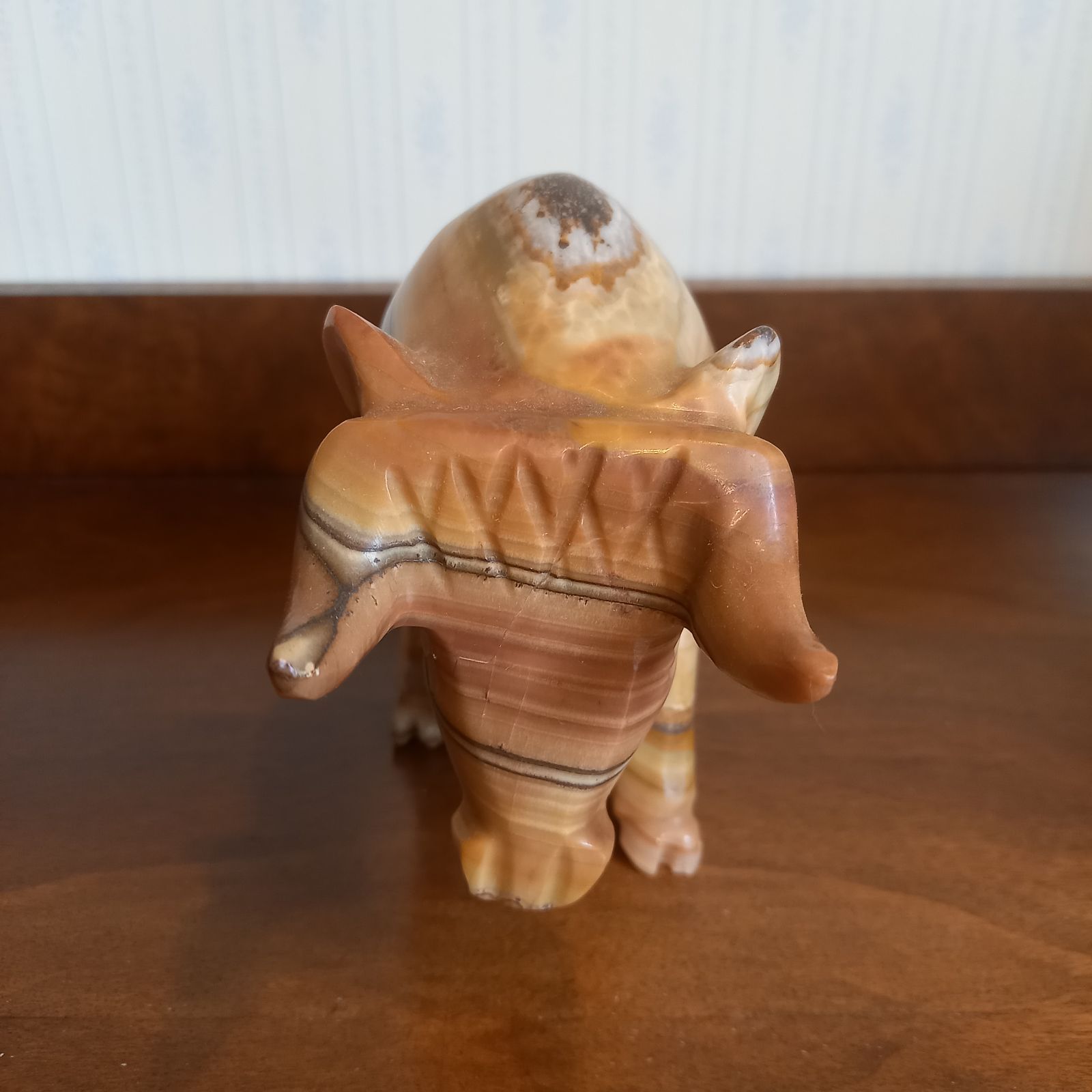 牛 バッファロー 石の置物 瑪瑙 - メルカリ