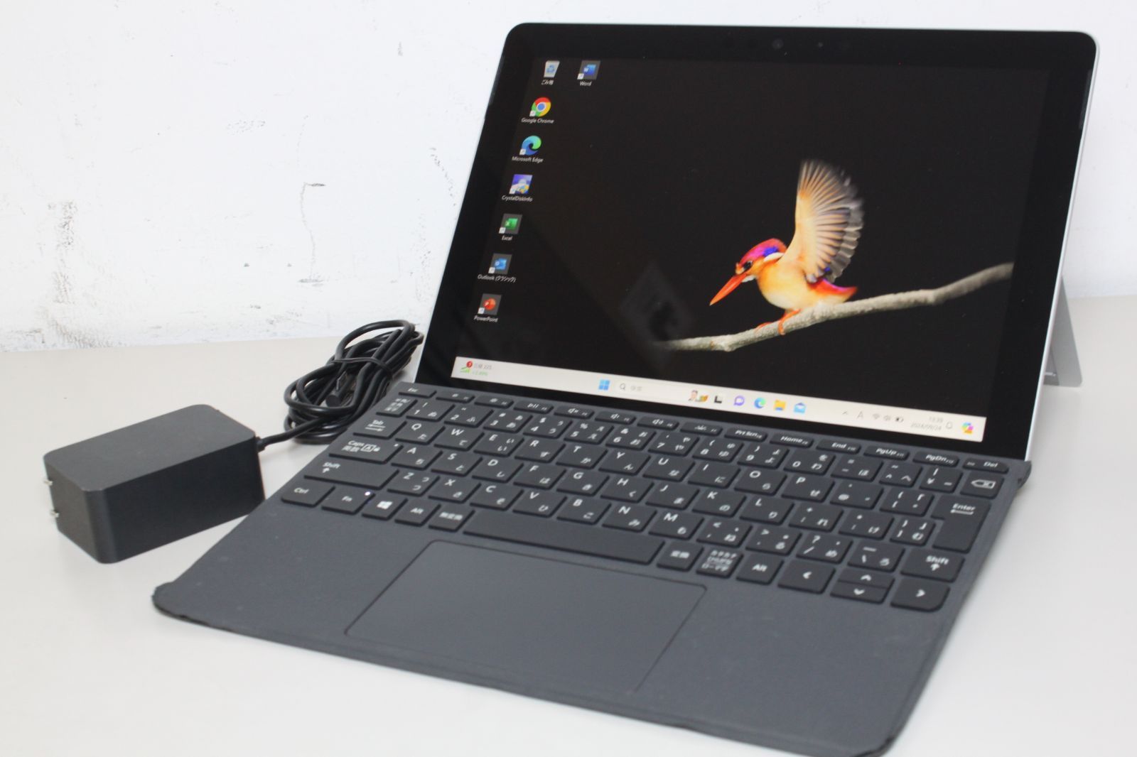 Microsoft Surface Go 第1世 儚く 代 (8 / 128)