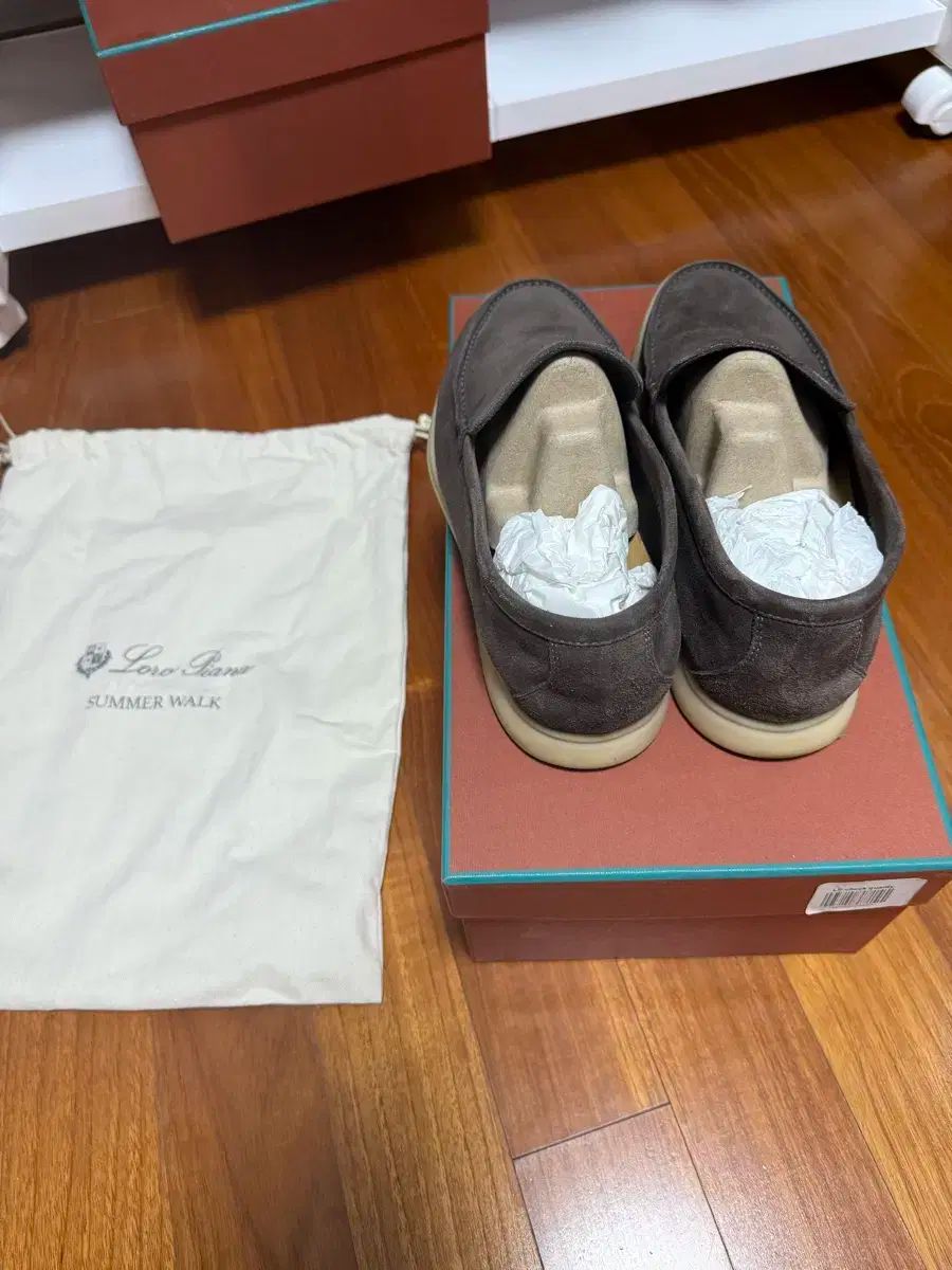 ブラウン ローファー