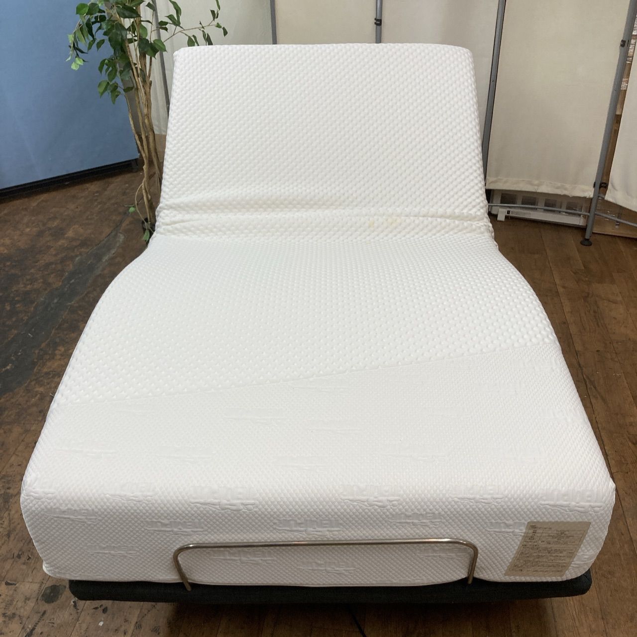 名古屋市近郊送料設置無料 S220 最 TEMPUR テンピュール 電動リクライニングベッド ZERO G ゼロジー シングル