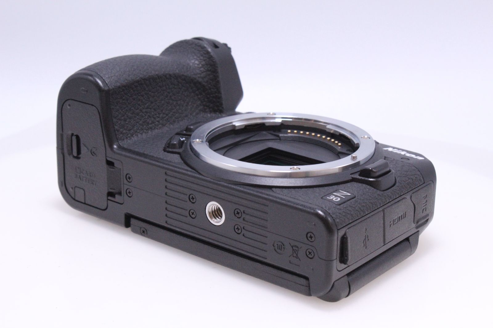 ショット数18,169枚★美品★ NIKON Z30 ボディ 美品☆Nikon ニコン Z 30 ボディ☆元箱付・ショット数約4000回