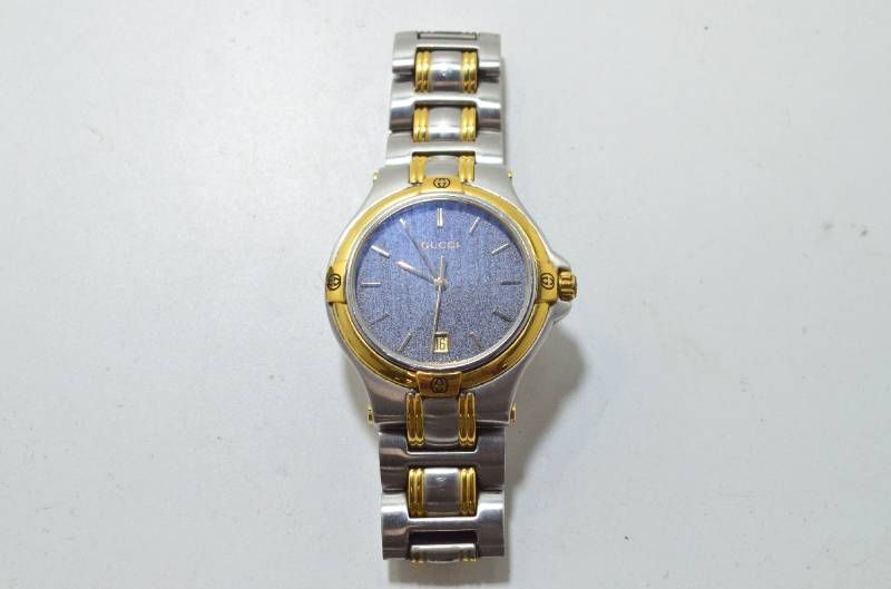 グッチ GUCCI 腕時計 デイト付き コンビ シルバー×ゴールド クォーツ