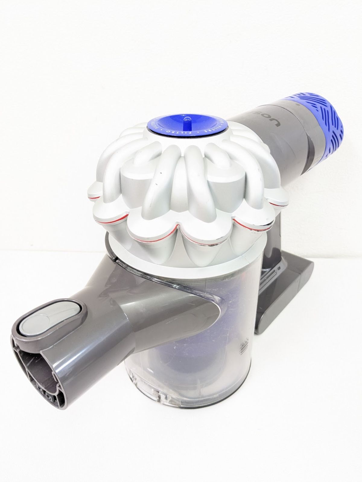 dyson コードレスクリーナー まとめ売り (V6×2 DC34) ジャンク品