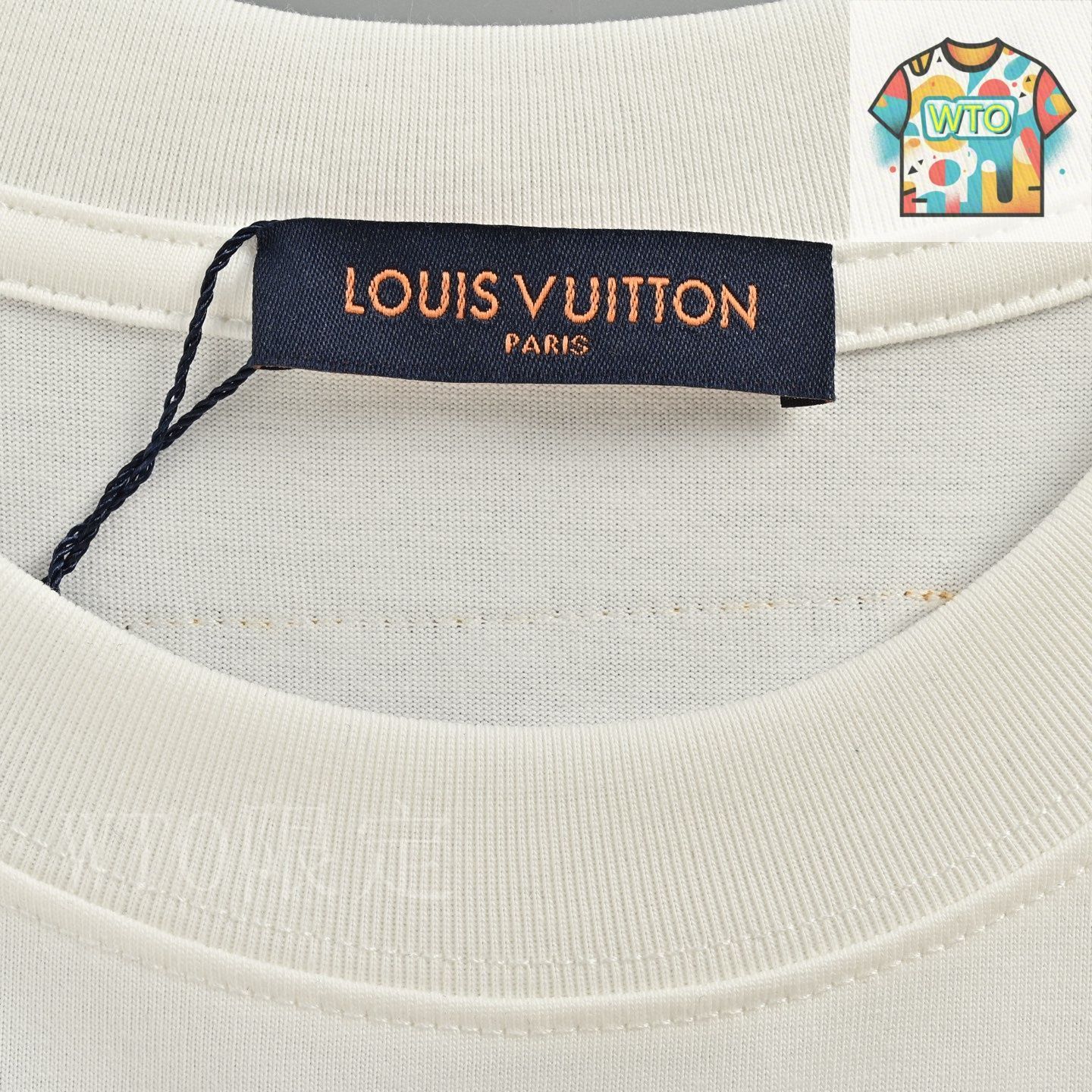 【25SS/お洒落なグラデーション★】Louis Vuitton Tシャツ 2色 今日特価】Louis Vuitton 25SS Embroidered & Colorful Print T