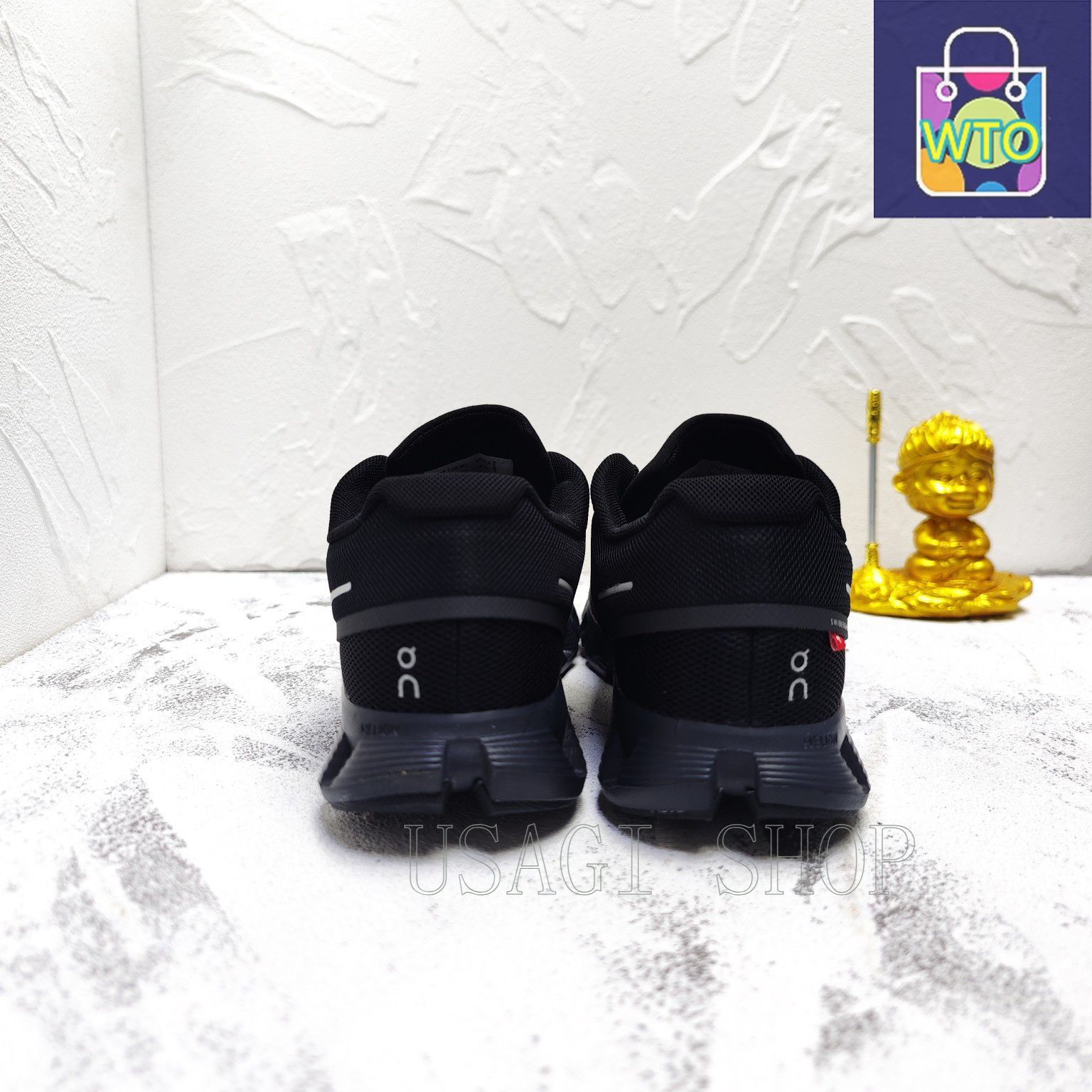 ON ランニングシューズ ブラック　cloud 5 ON オン Cloud 5 クラウド5 ALL BLACK オールブラック