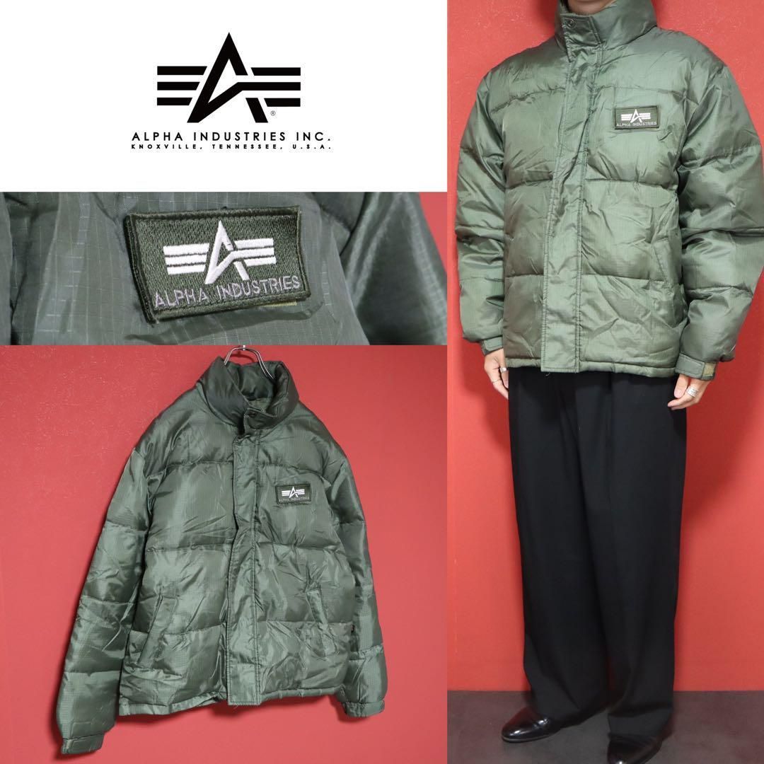ALPHA INDUSTRIES ロゴデザイン オーバーサイズ ダウンジャケット ALPHA INDUSTRIES ロゴデザイン オーバーサイズ ダウン