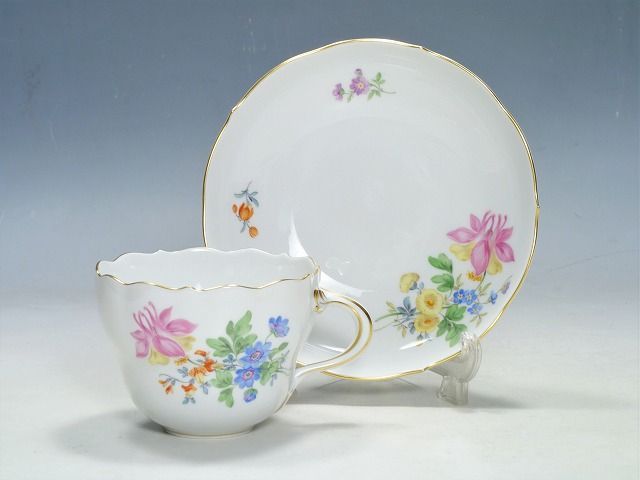 マイセン ベーシックフラワー 三つ花 カップ＆ソーサー オダマキ