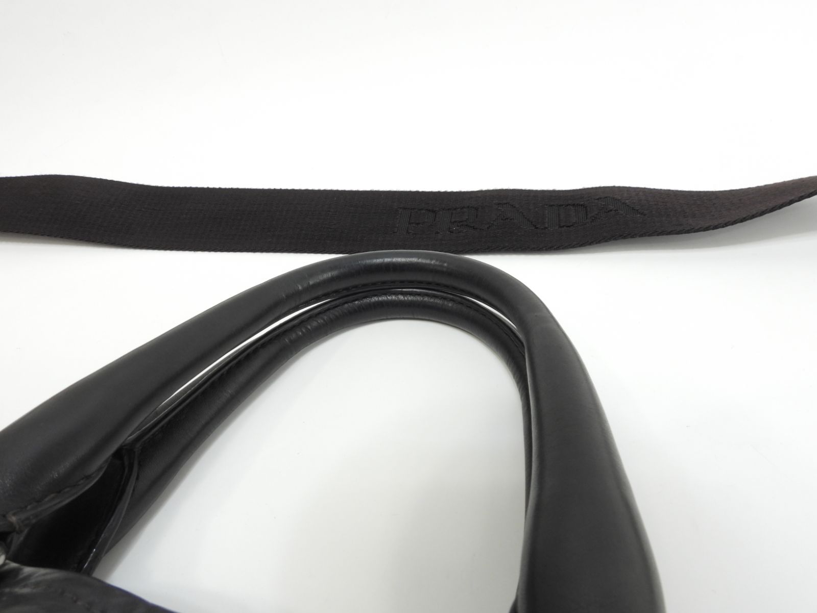 PRADA ショルダーストラップ 黒 近年ロゴ✨PRADA ショルダーストラップ