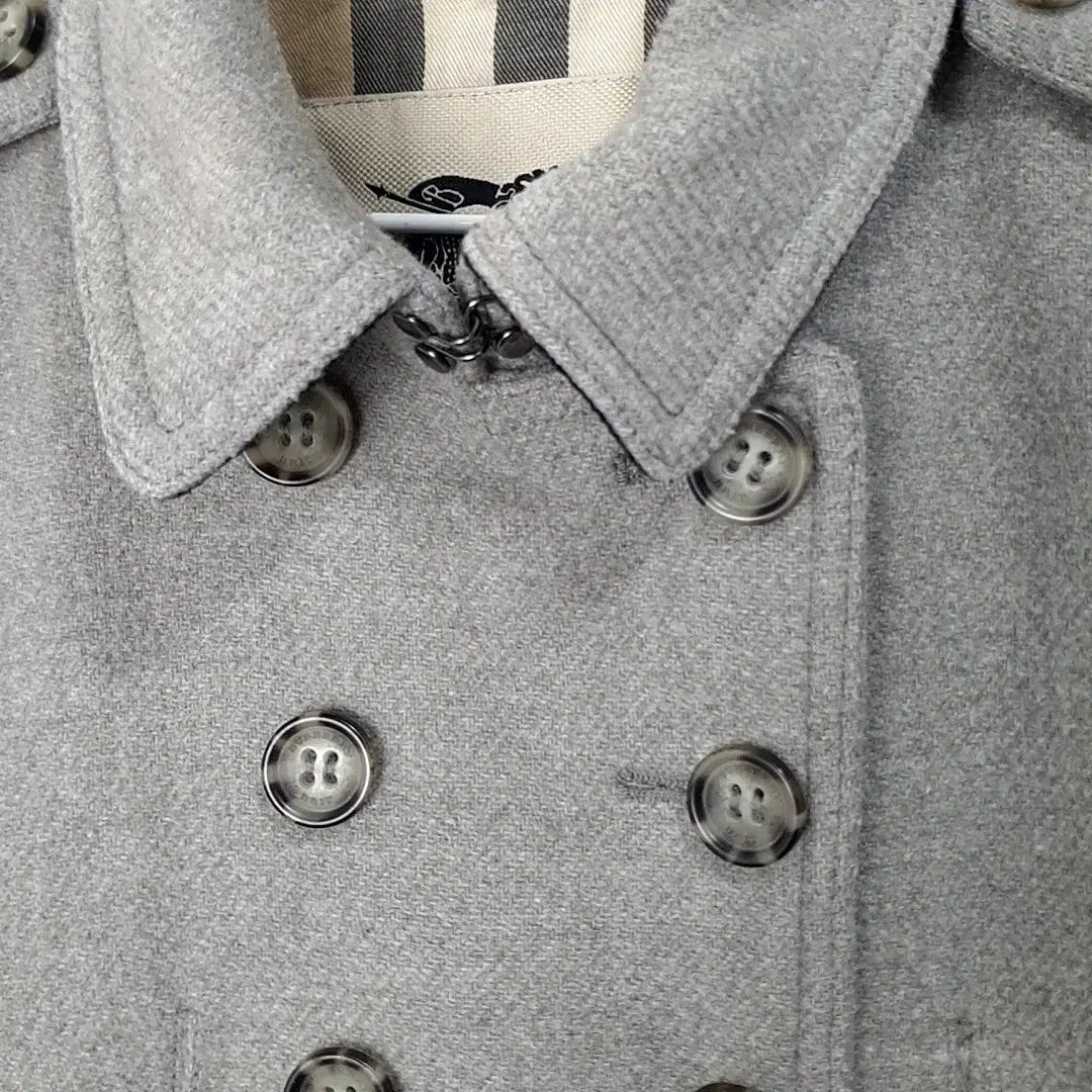4y BURBERRY バーバリー グレー ダブル ボタン コート