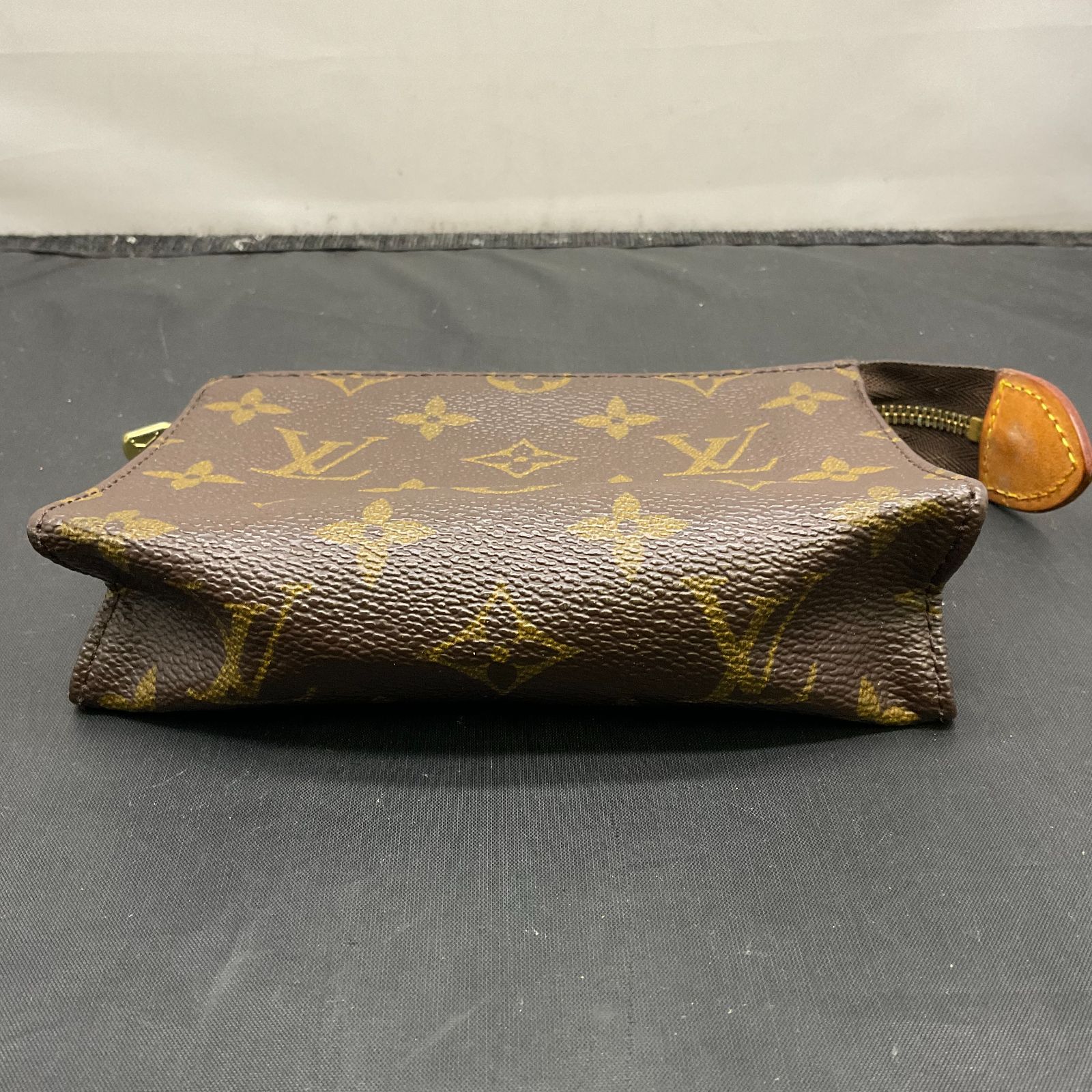 LOUIS VUITTON ルイヴィトン ポーチ モノグラム bag ポッシュ 国内正規品 新品 LOUIS VUITTON Takashi Murakami ルイヴィトン