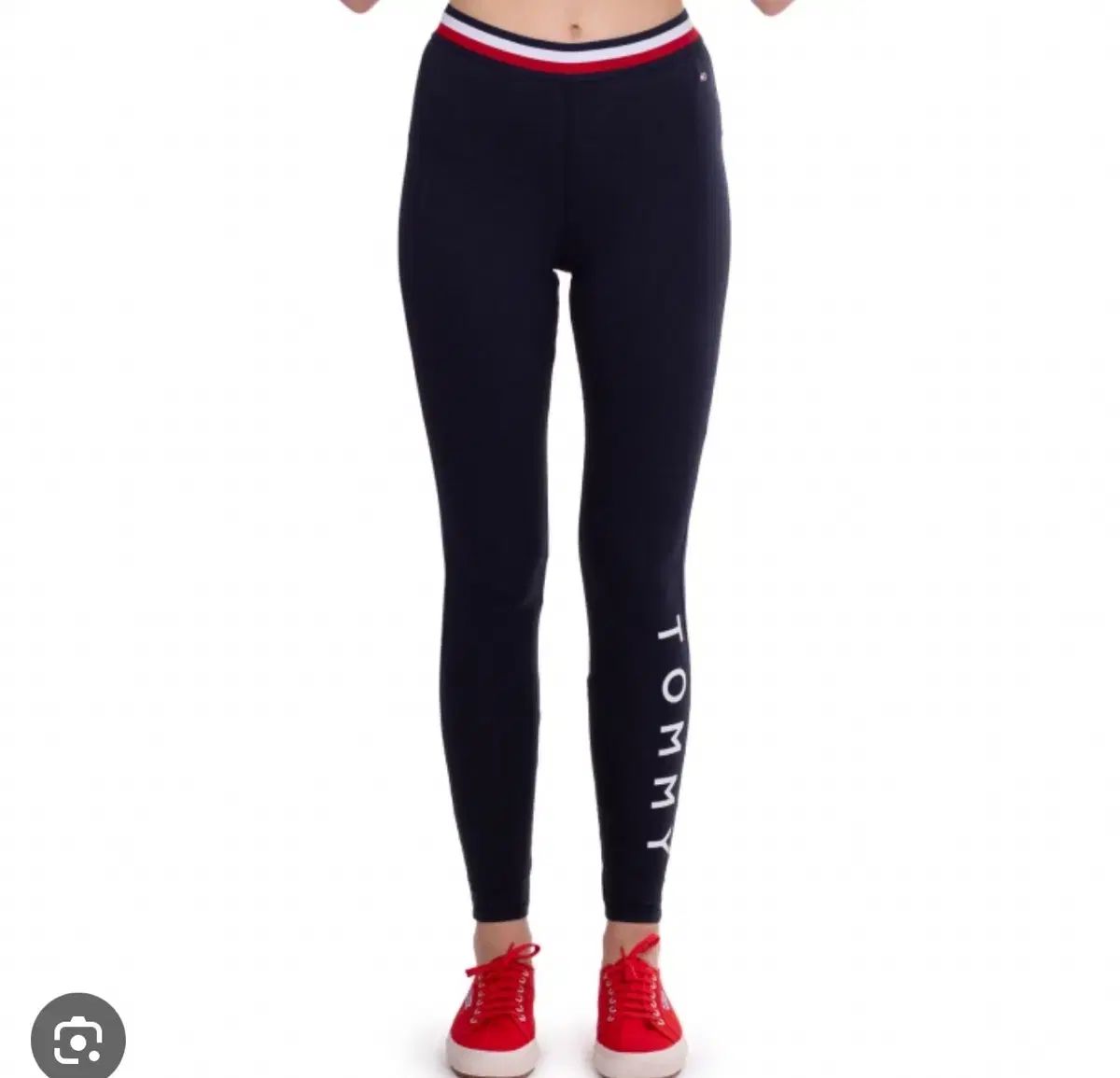 トミー　ヒルフィガー　レギンス　ヨガパンツ Amazon | (トミーヒルフィガー) セットアップ レディース