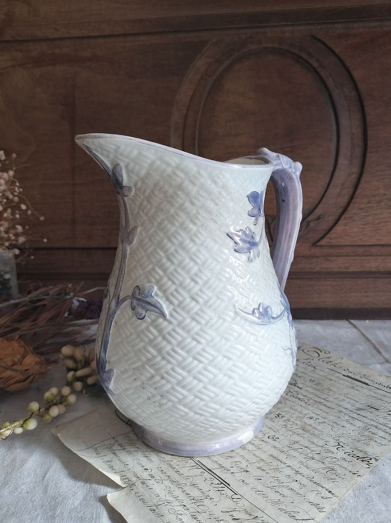 アンティークア サルグミンヌ