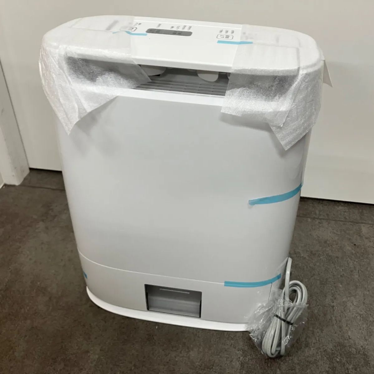 衣類乾燥除湿機 冷風 【展示品】動作保証 SHARP シャープ CM-R100 2024年製 