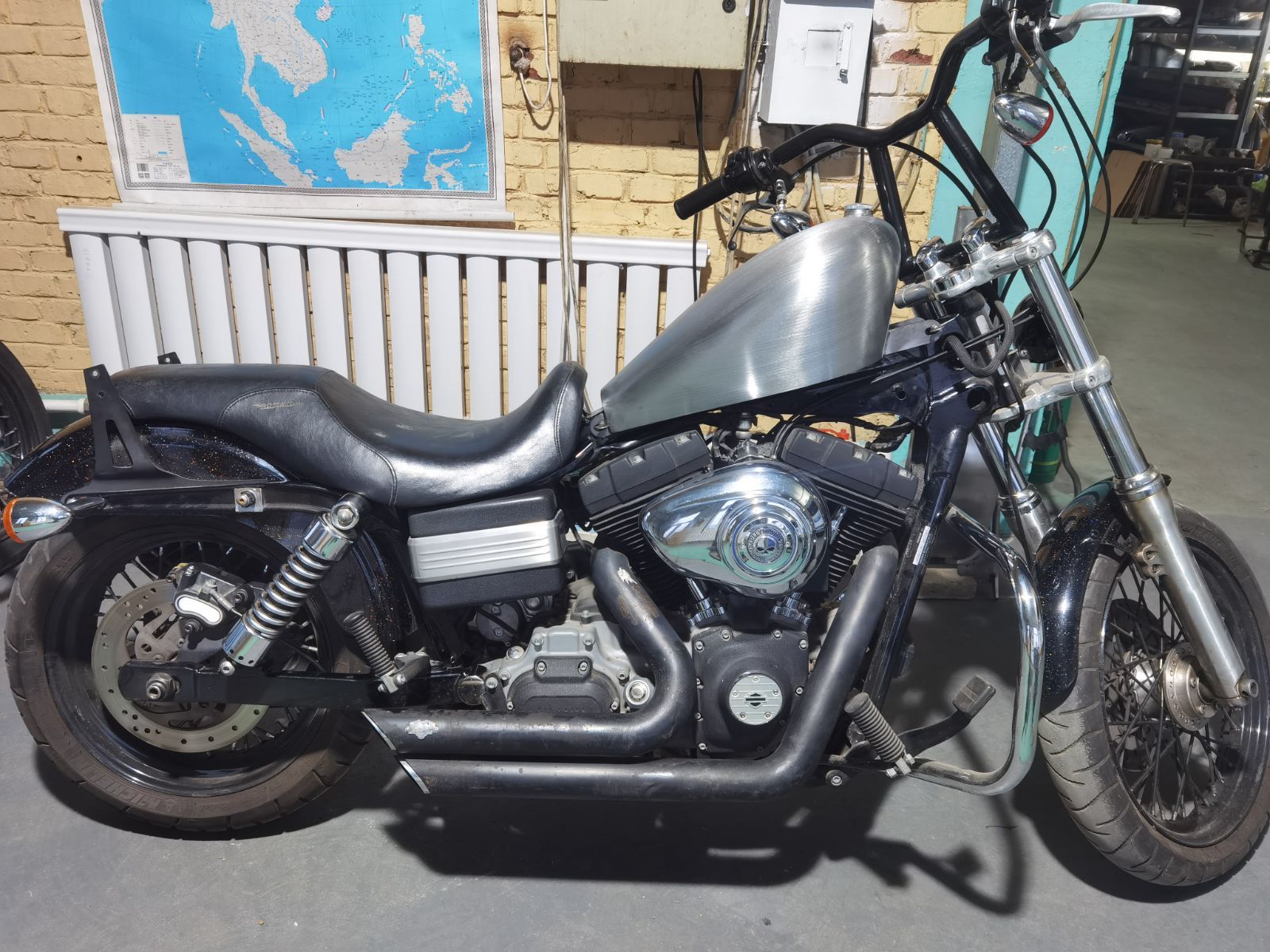 T-149　ダイナ　ハーレー 　15L　Harley Dyna FXD 　カスタムタンク　ボルトオン 1991-2005年用 タンク製作工房