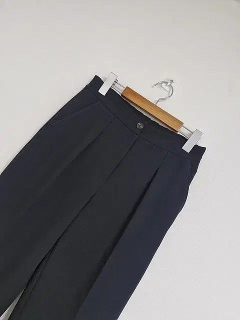 22 年 SJSJ ピンタックスラックス